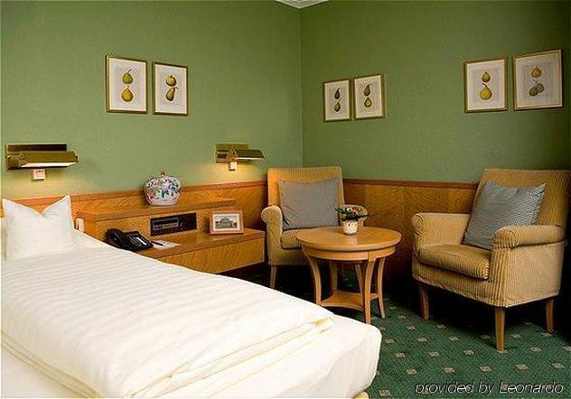Hotel Admiral Munchen Ruang foto